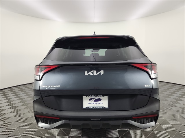 2024 Kia Sportage LX photo 3