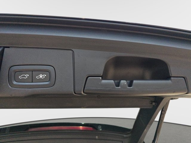 2019 Volvo XC60 T5 Inscription photo 14