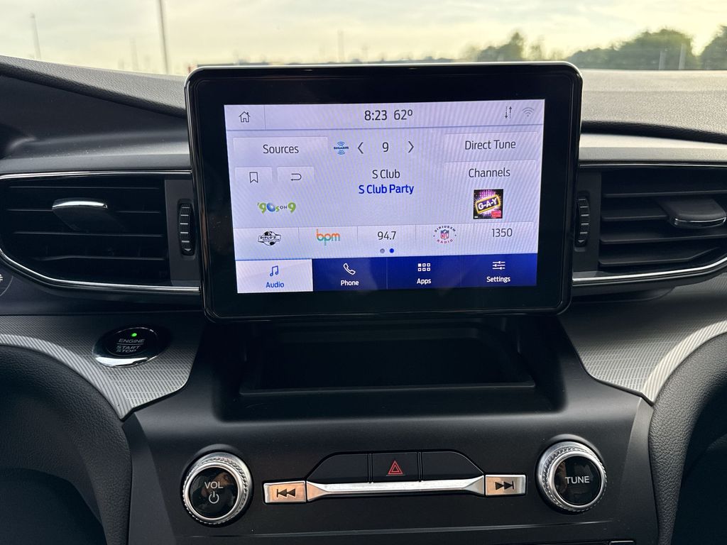 2020 Ford Explorer XLT photo 12