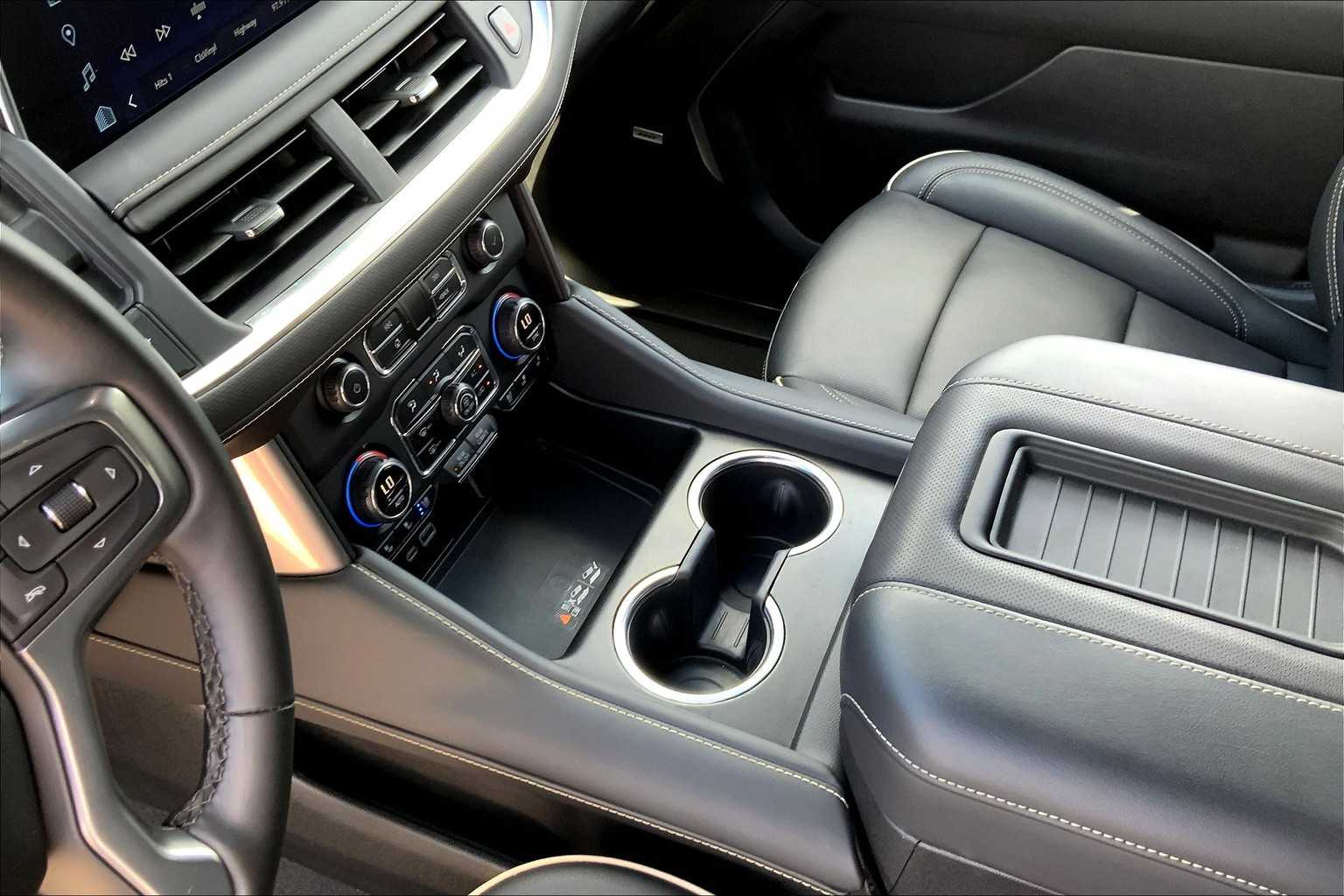2024 Chevrolet Tahoe Premier photo 23