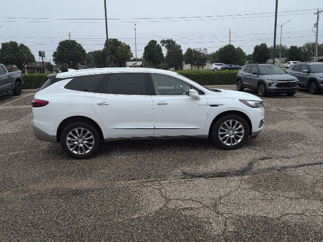 2021 Buick Enclave Essence photo 7