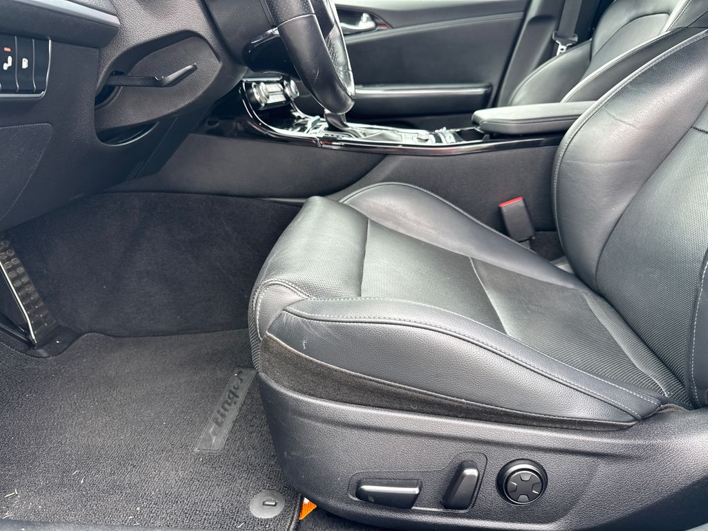 2020 Kia Stinger GT-Line photo 10