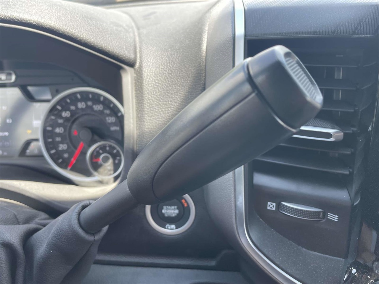 2025 Ram 2500 Big Horn photo 20