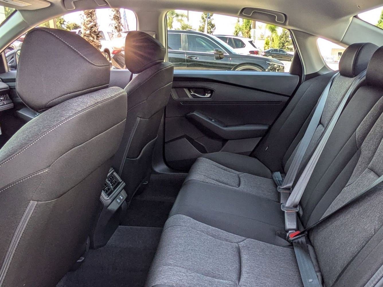 2025 Honda Accord 1.5T SE photo 16