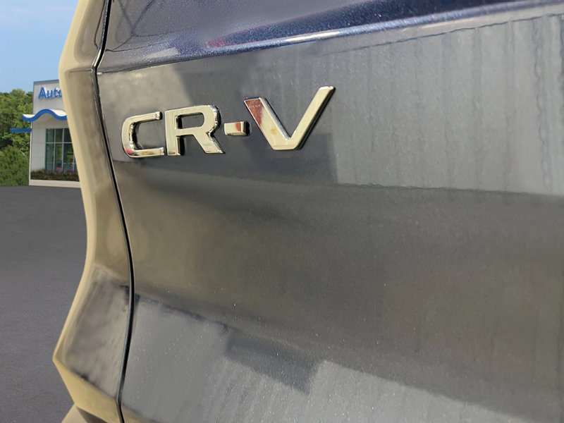 2025 Honda CR-V LX photo 4