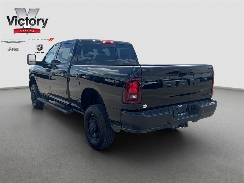 2025 Ram 2500 Tradesman photo 4