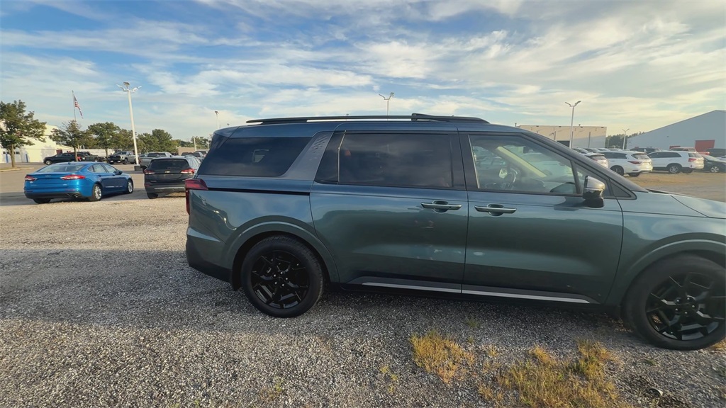 2025 Kia Carnival SX Prestige photo 6
