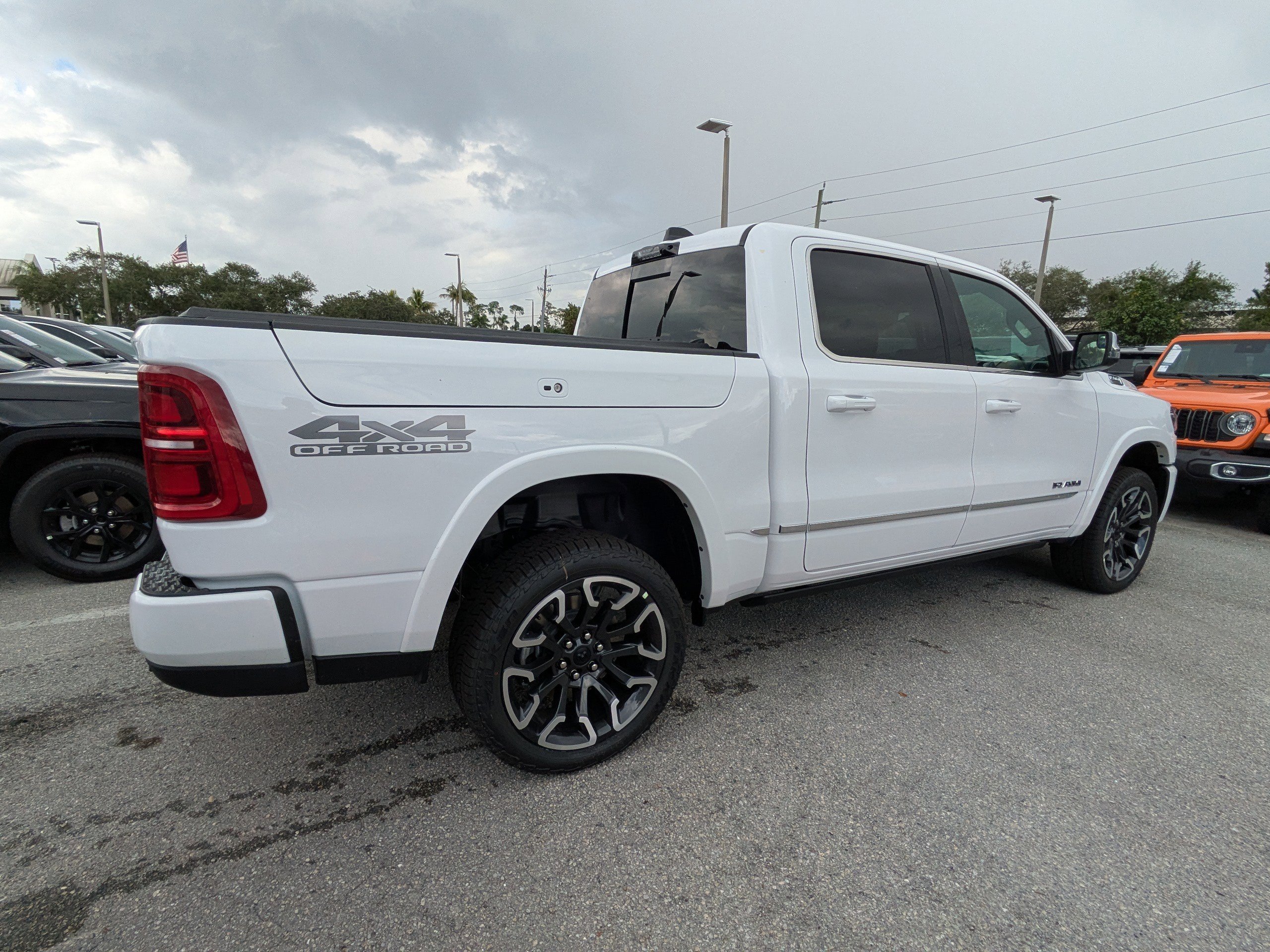 2026 Ram 1500 Limited photo 4