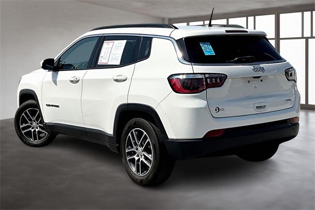 2020 Jeep Compass Latitude photo 13