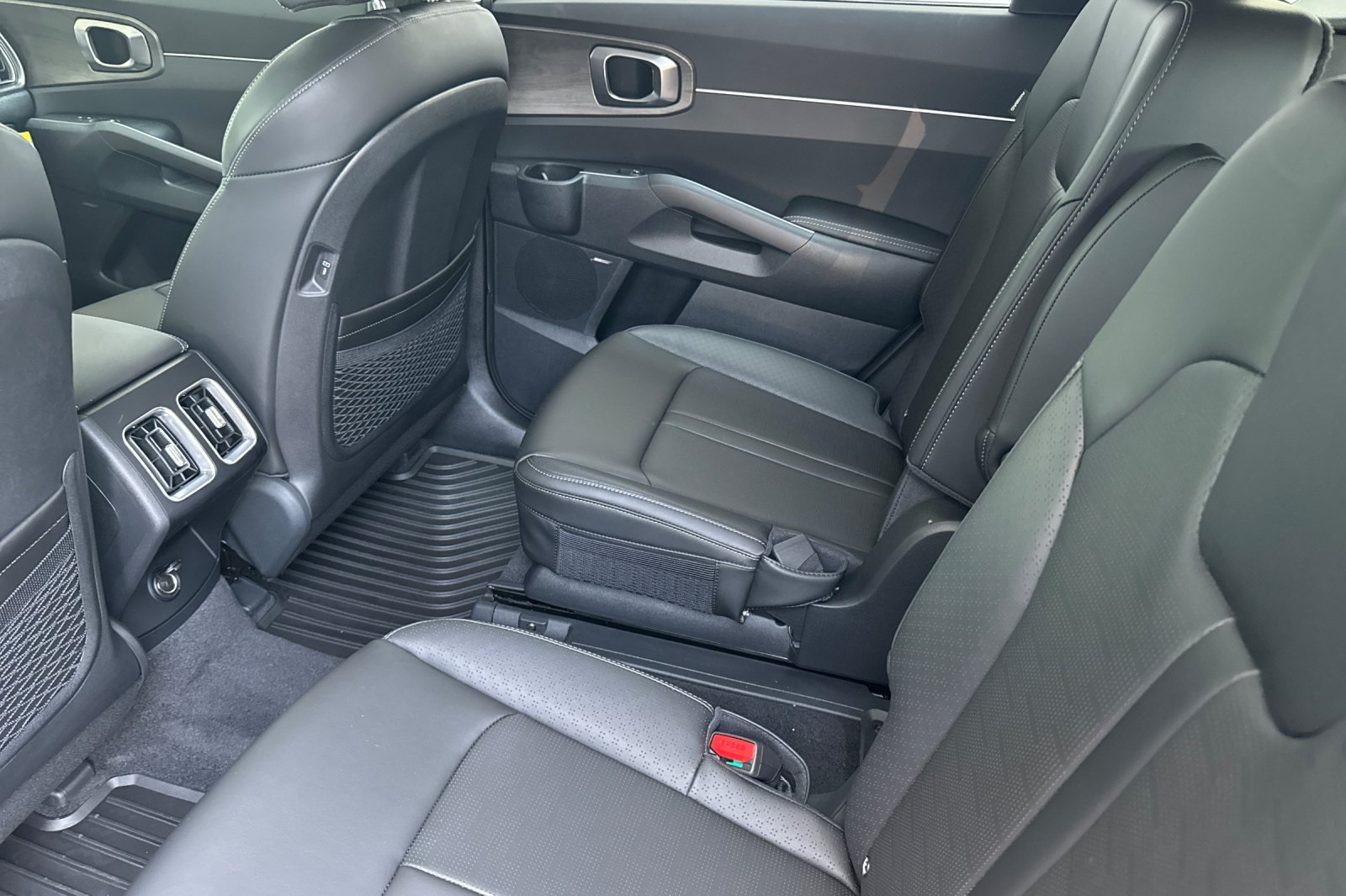 2026 Kia Sorento X-Line EX photo 8