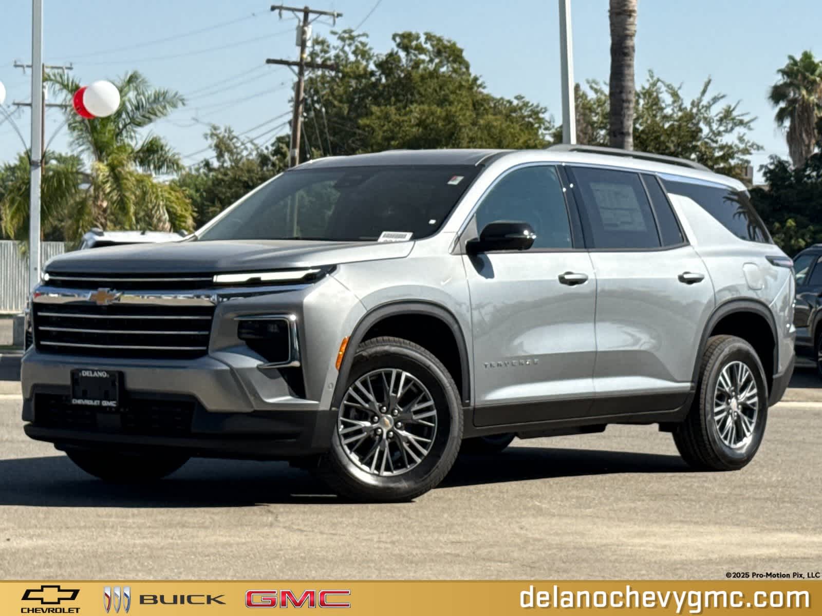2026 Chevrolet Traverse LT's photo