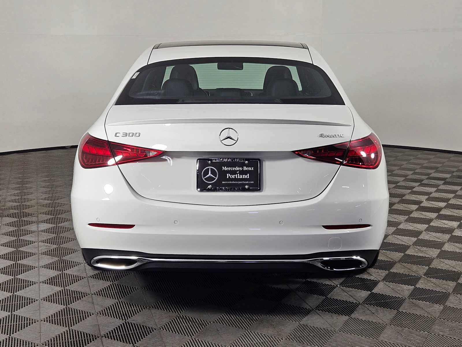 2025 Mercedes Benz C 300 4MATIC photo 4
