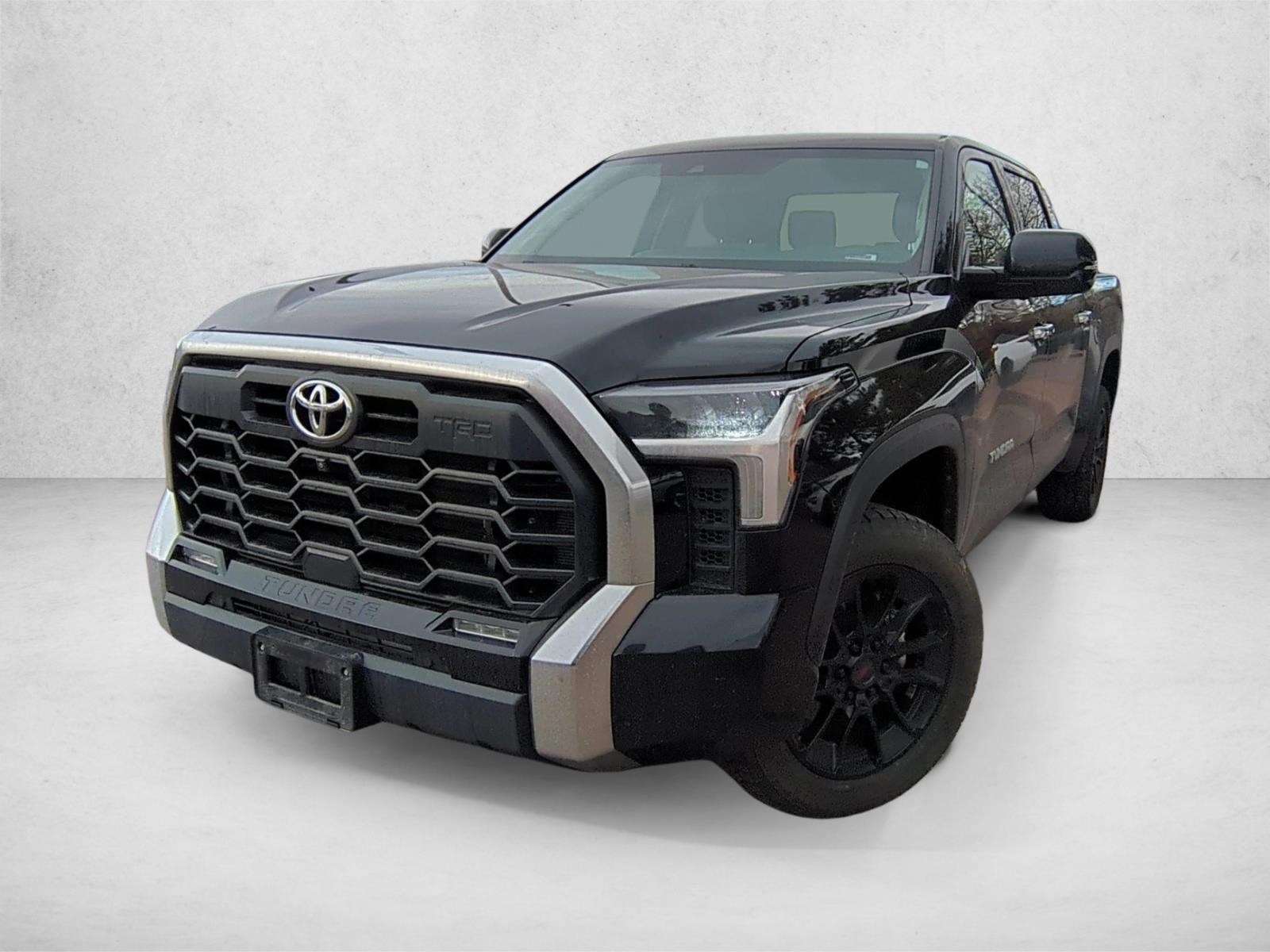 2022 Toyota Tundra Limited's photo