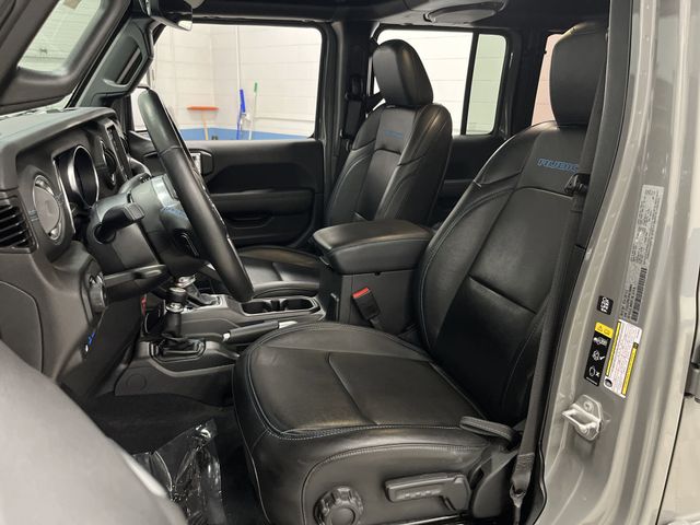 2022 Jeep Wrangler Unlimited Rubicon 4xe photo 4