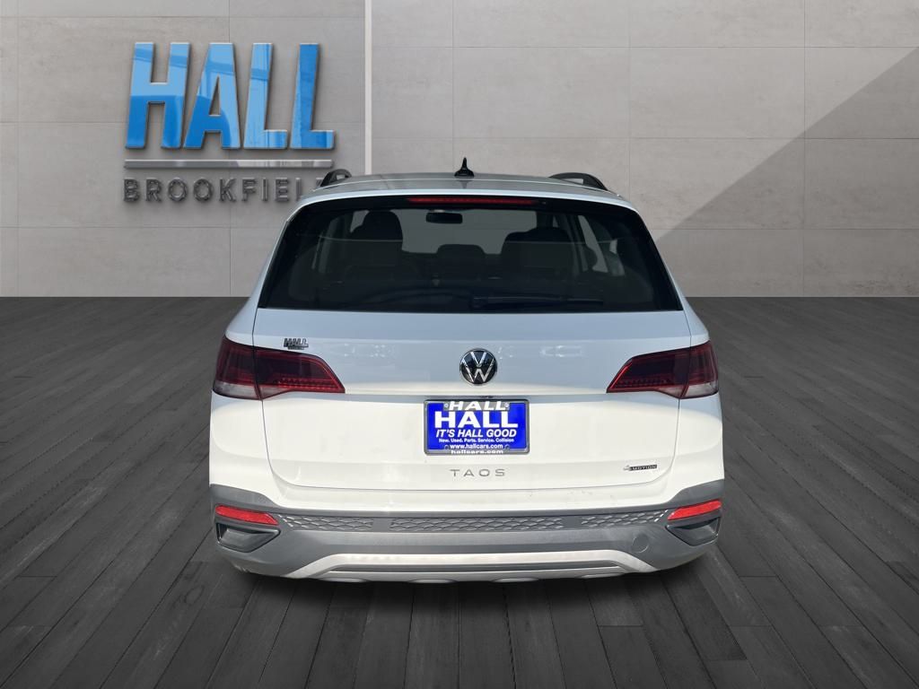 2022 Volkswagen Taos S photo 4