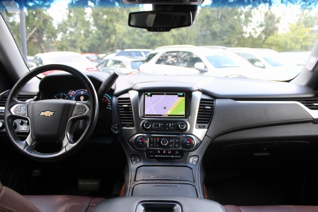 2019 Chevrolet Suburban 1500 Premier photo 26
