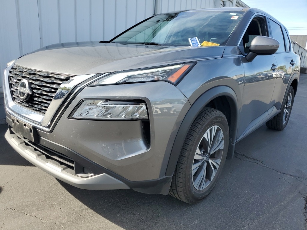 2023 Nissan Rogue SV photo 2