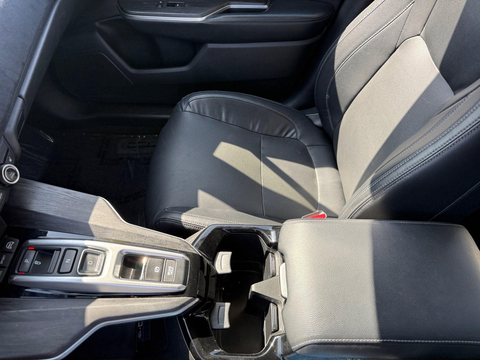 2018 Honda Clarity Plug-In Hybrid Touring photo 14