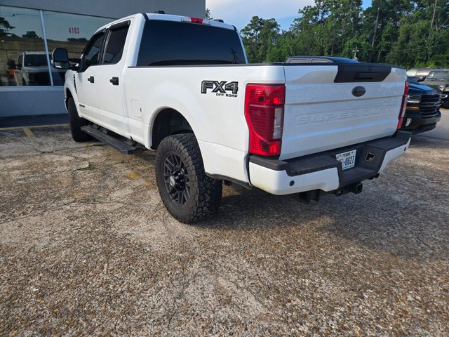 2022 Ford F-250 XLT photo 2