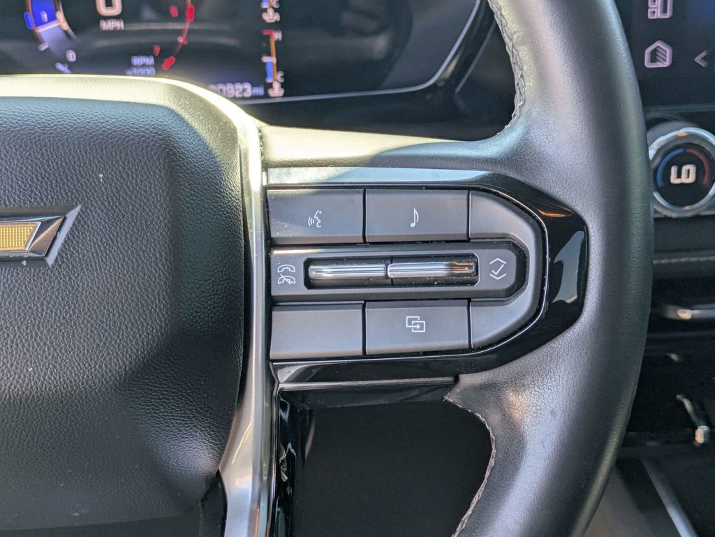 2023 Chevrolet Colorado LT photo 17