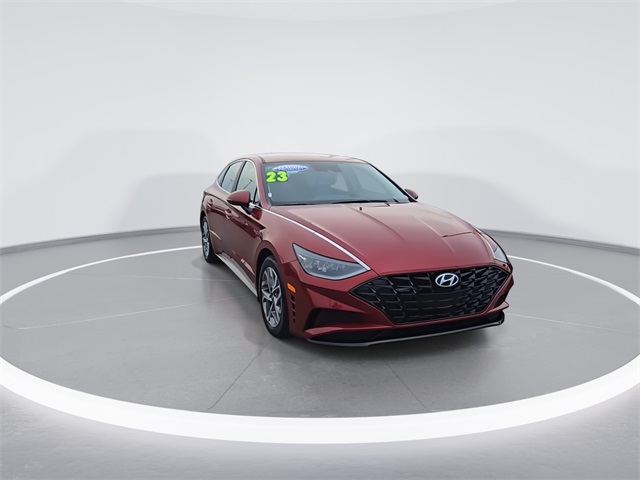 2023 Hyundai Sonata SEL photo 2