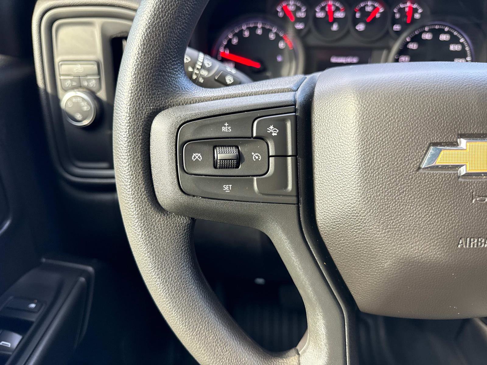 2025 Chevrolet Silverado 1500 photo 15