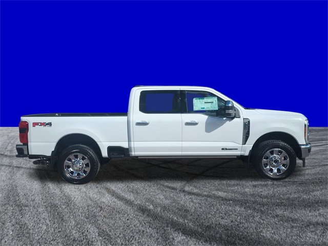 2026 Ford F-350 King Ranch photo 2