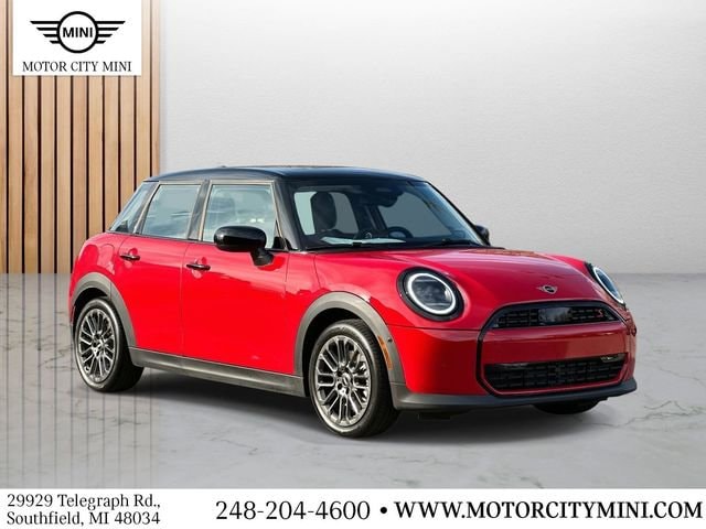 2025 MINI Hardtop 4 Door S's photo