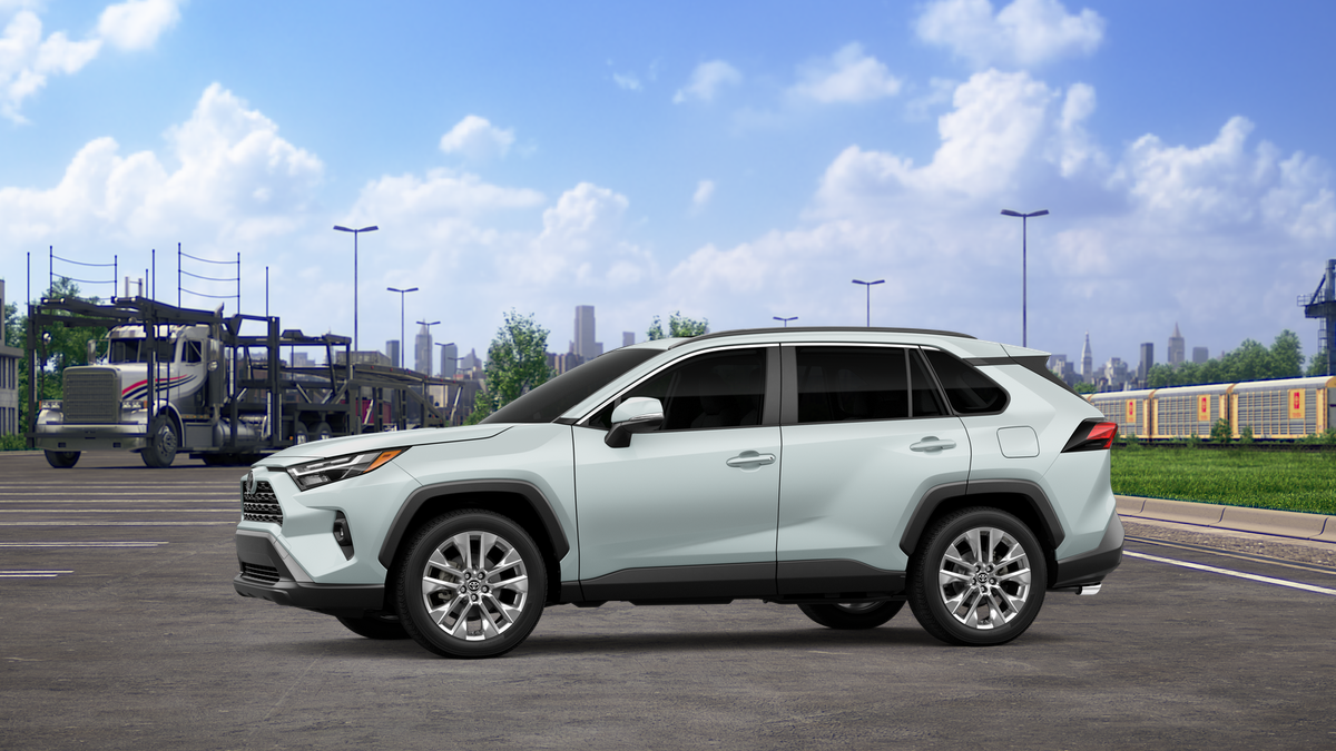 2025 Toyota RAV4 Premium XLE photo 3