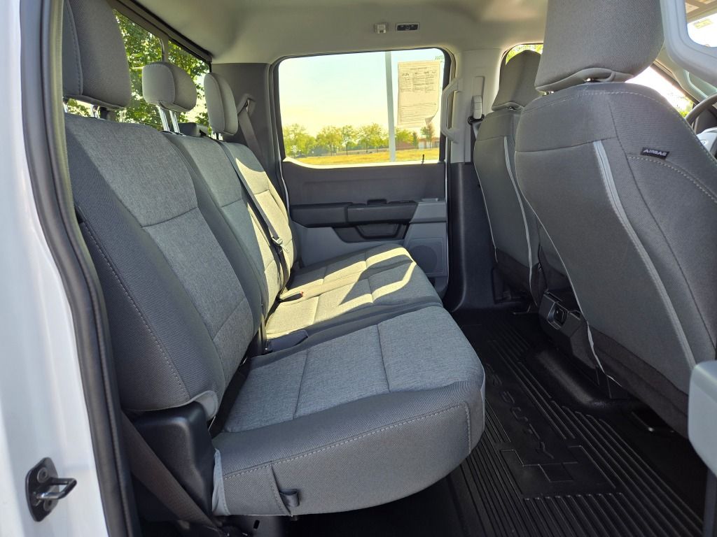 2024 Ford F-350 XL photo 9