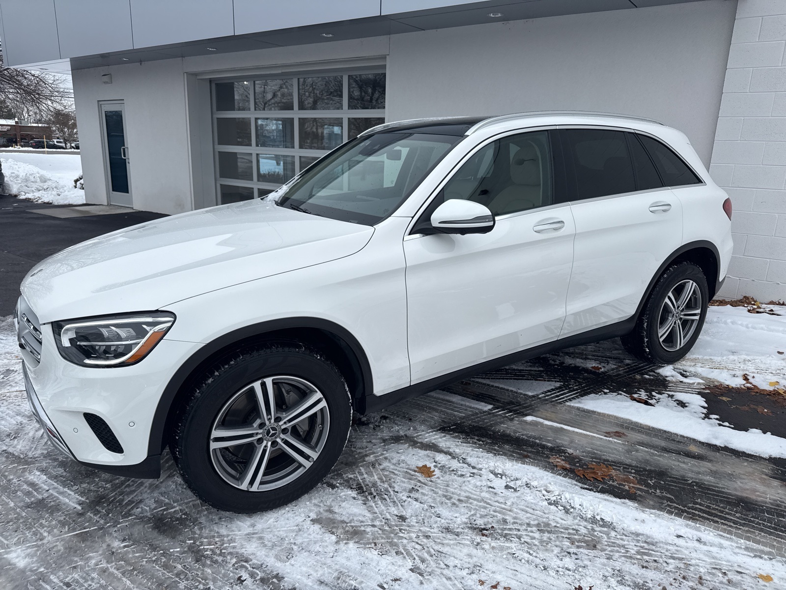 2022 Mercedes-Benz GLC GLC300