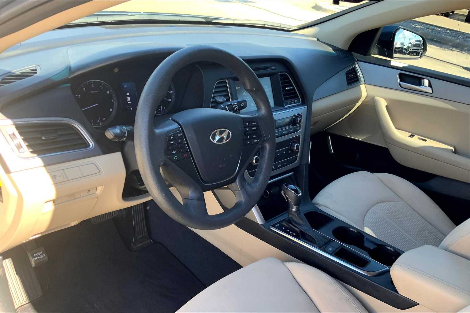 2016 Hyundai Sonata SE Eco photo 15