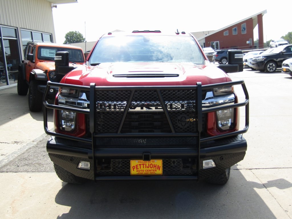 2022 Chevrolet Silverado 3500HD LT photo 12