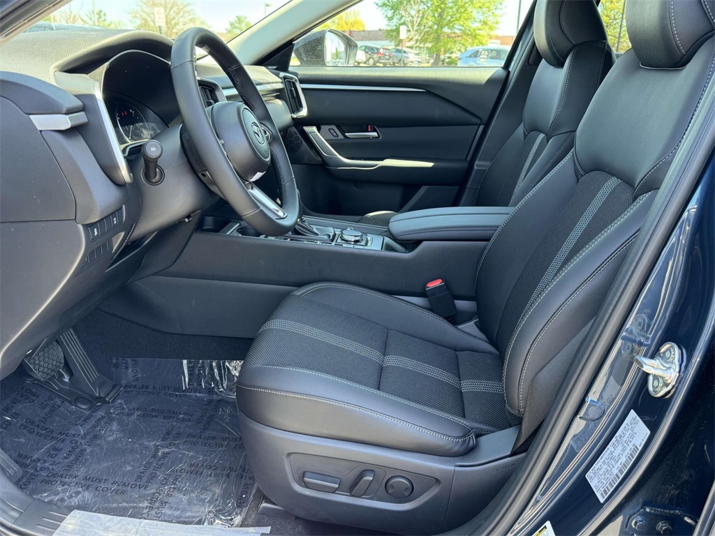 2025 Mazda CX-50 2.5 S Premium photo 9