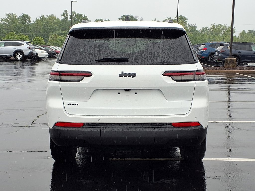 2025 Jeep Grand Cherokee Altitude X photo 18