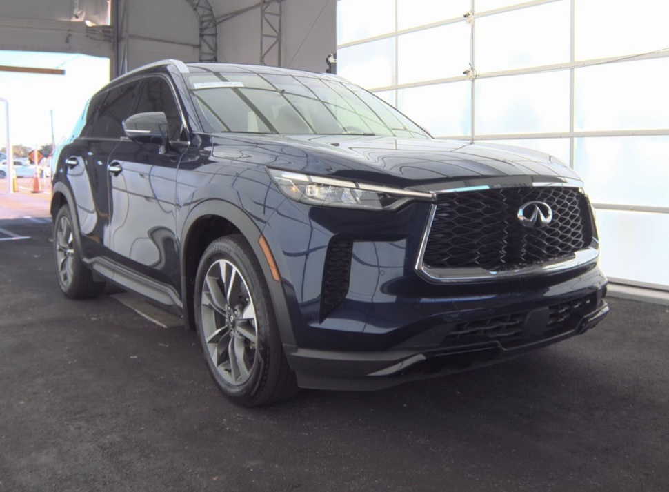 2023 Infiniti QX60 Luxe photo 7
