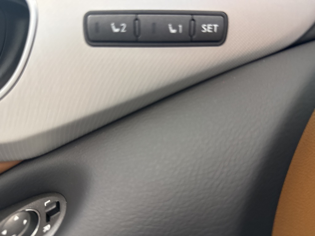 2024 Infiniti Q50 LUXE photo 14