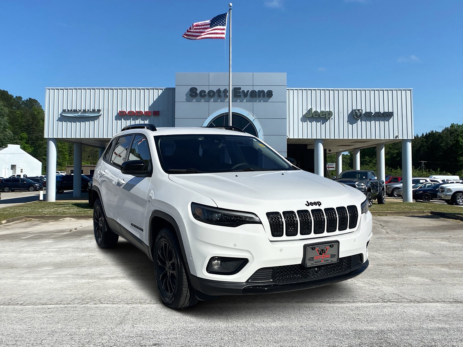 2023 Jeep Cherokee Altitude Lux's photo