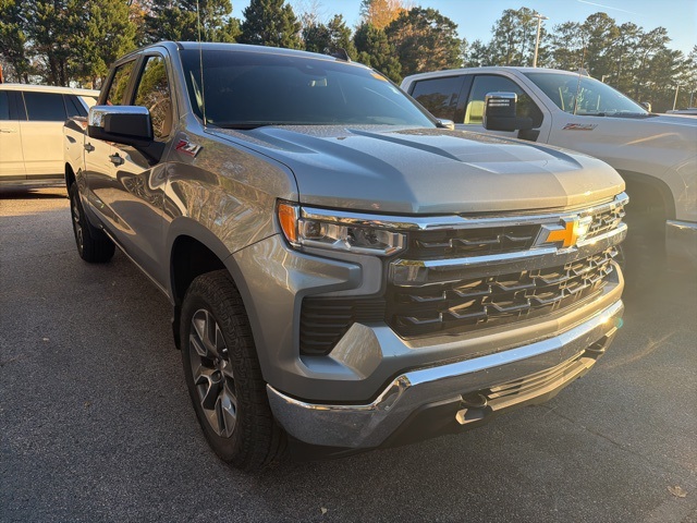 2023 Chevrolet Silverado 1500 LT's photo