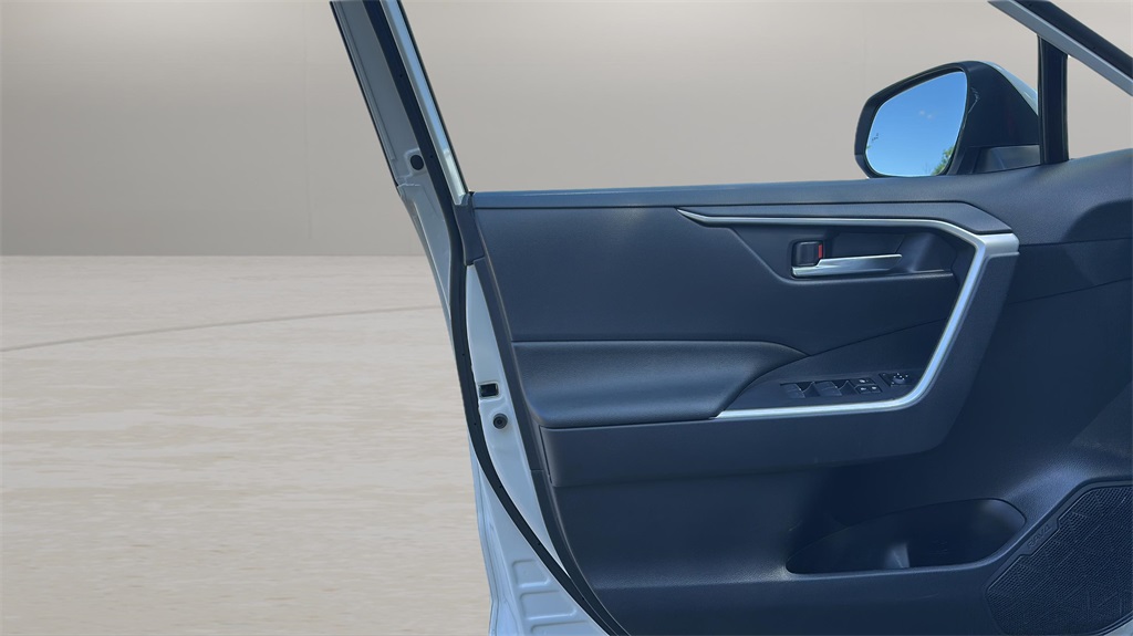 2022 Toyota RAV4 Prime SE photo 20