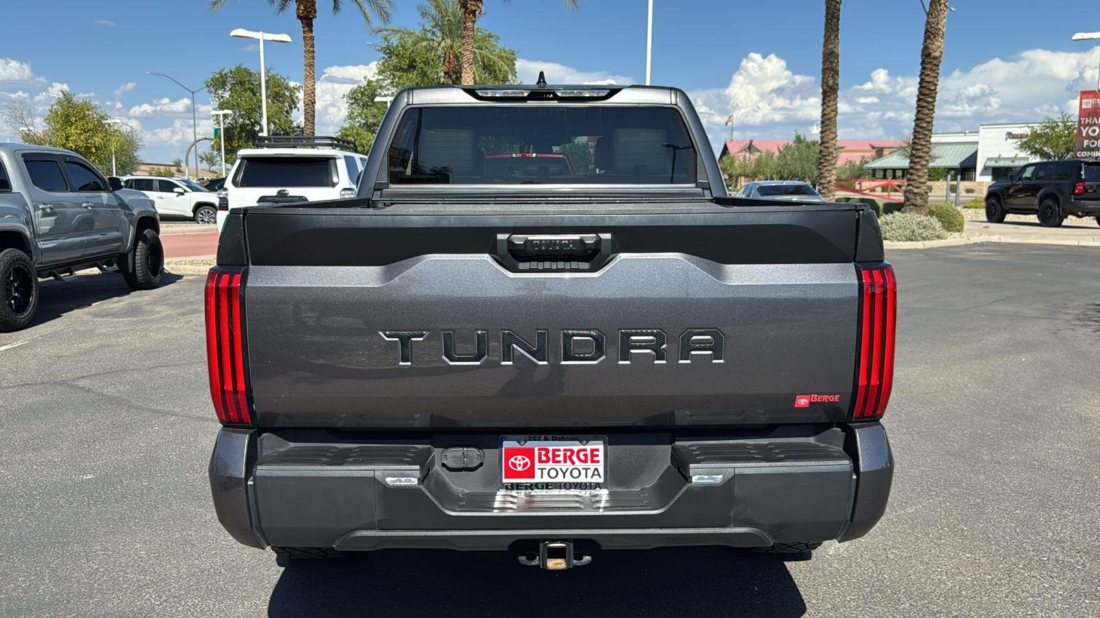 2022 Toyota Tundra SR5 CrewMax photo 6