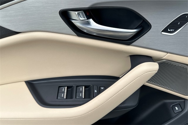 2025 Acura TLX Technology photo 9