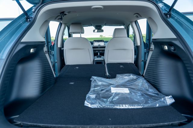 2026 Honda HR-V LX photo 18