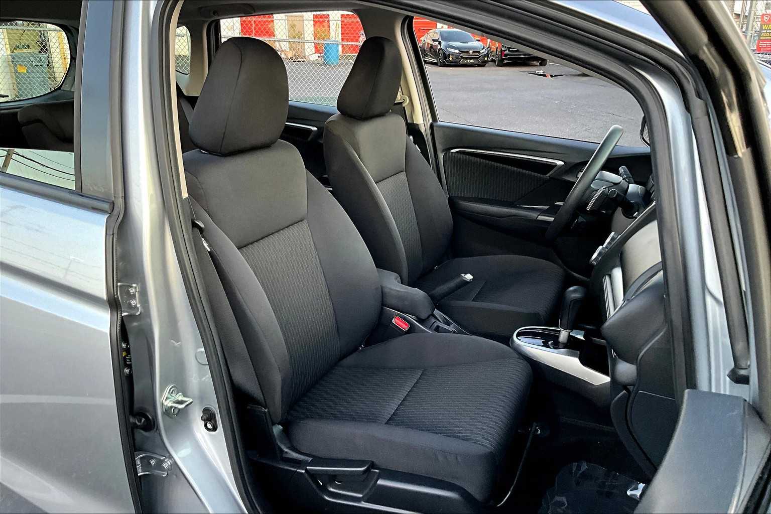 2020 Honda Fit EX photo 8