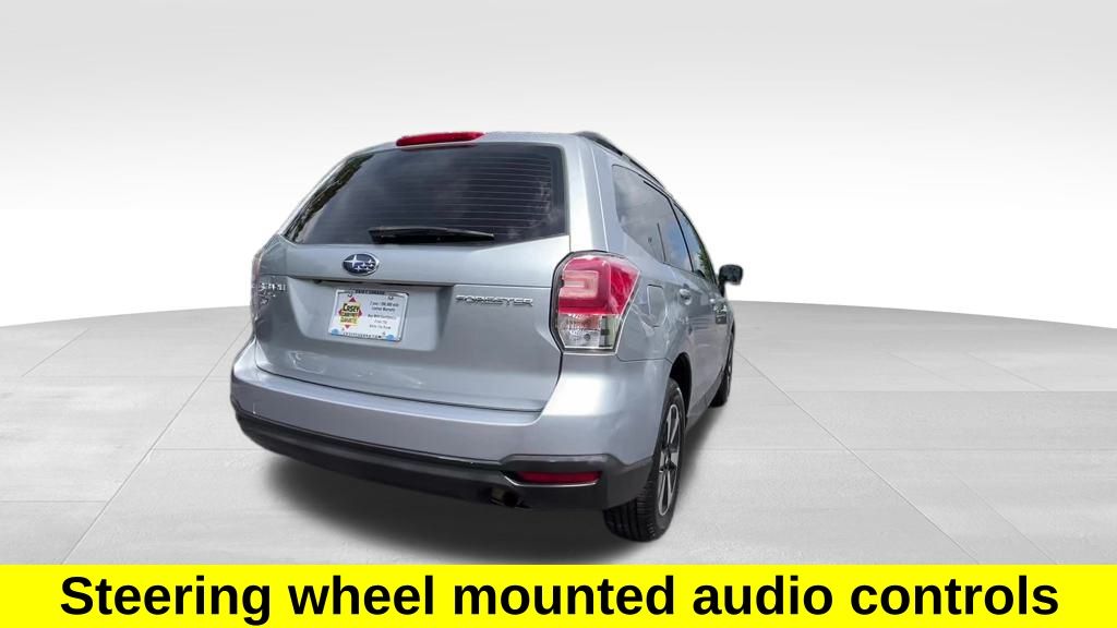 2018 Subaru Forester 2.5i photo 8