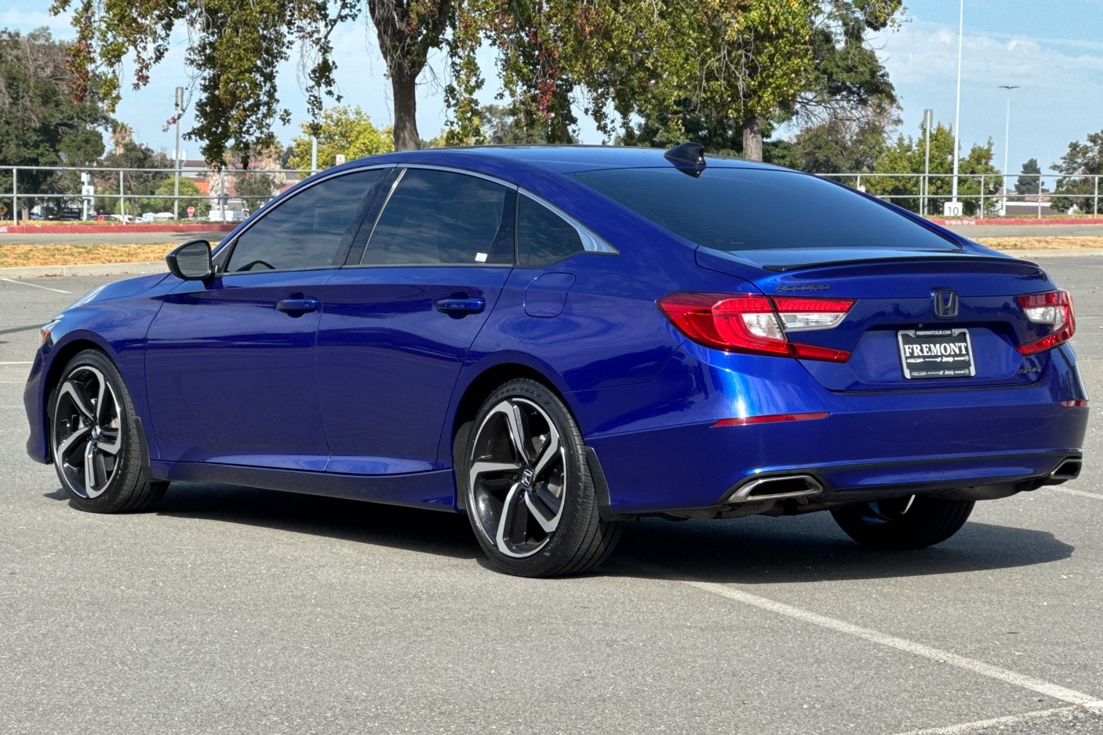 2022 Honda Accord Sport photo 4