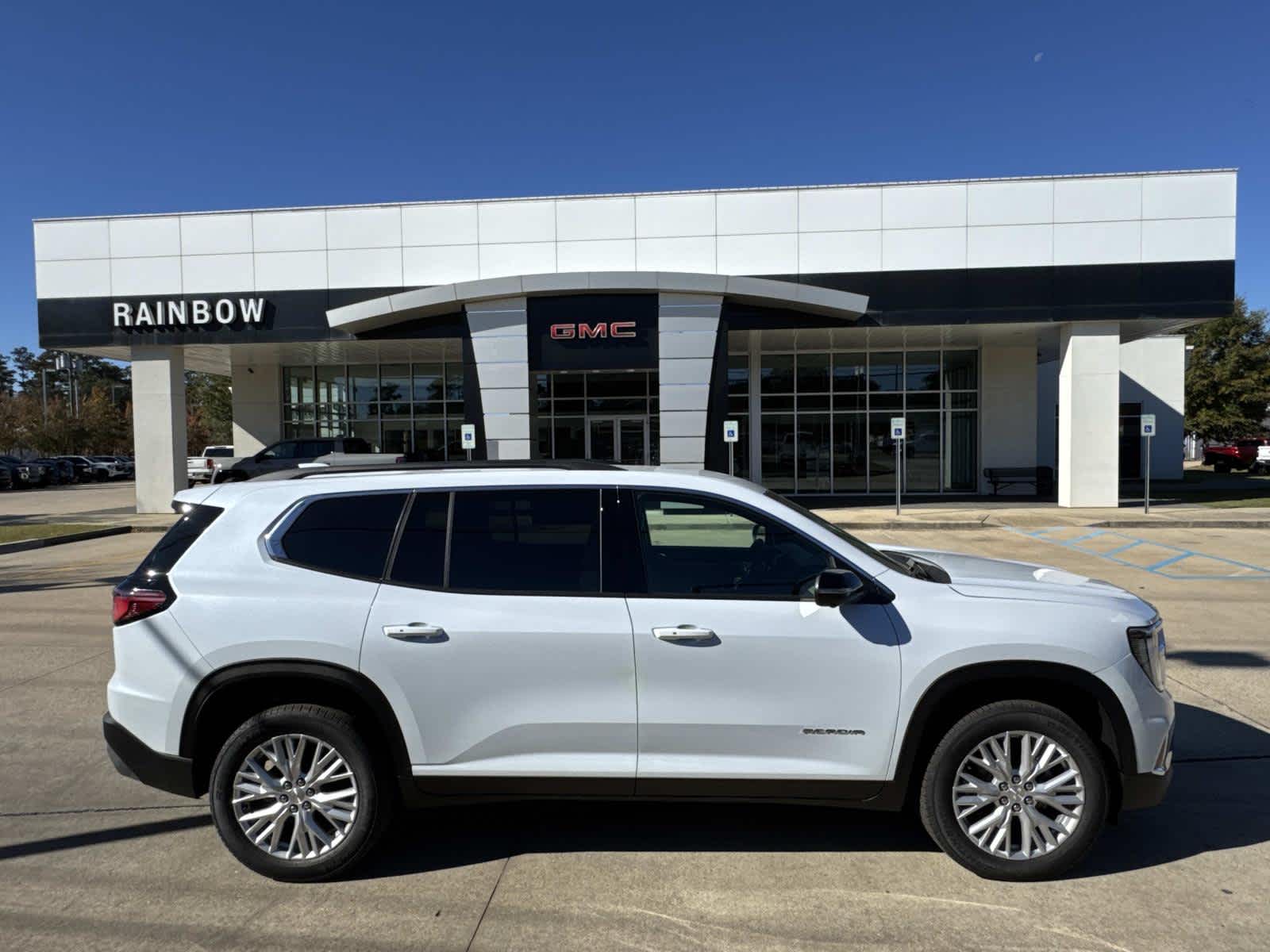 2026 GMC Acadia Elevation's photo