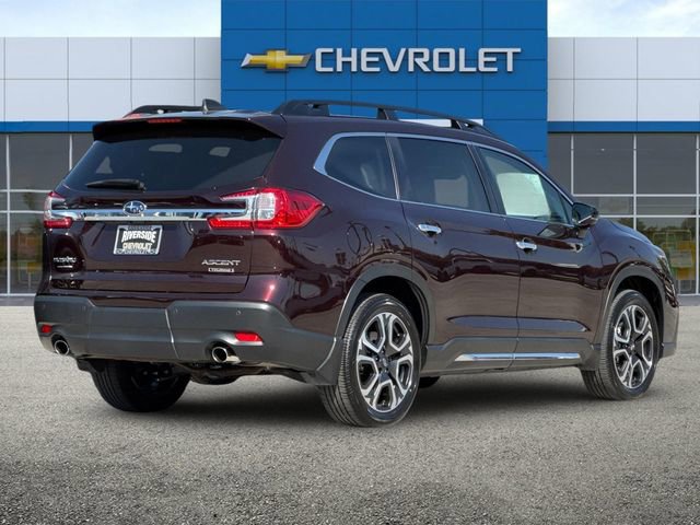 2024 Subaru Ascent Touring photo 4