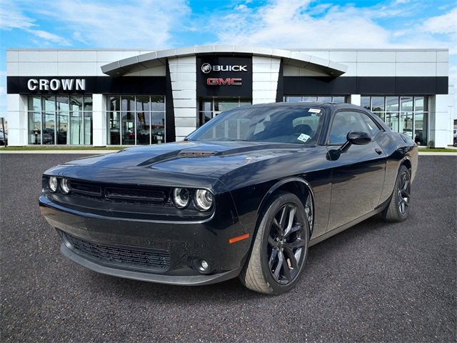 2021 Dodge Challenger SXT's photo