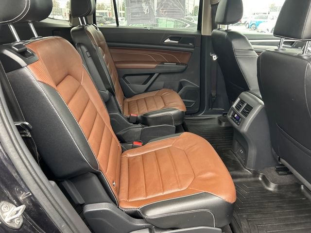 2022 Volkswagen Atlas V6 SEL Premium R-Line photo 4